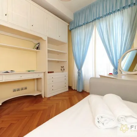 Apartment Le Majestic Promenade - Five Stars House *