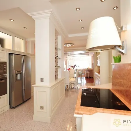 Le Majestic Promenade - Five Stars House * Nice