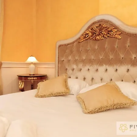 Le Majestic Promenade - Five Stars House Apartment