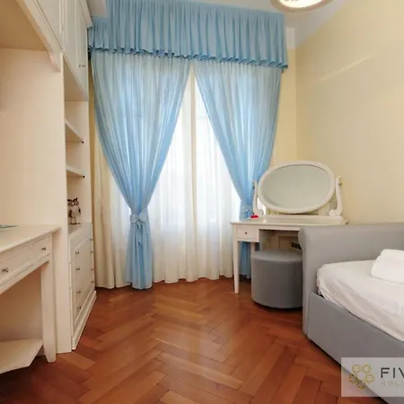 Le Majestic Promenade - Five Stars House