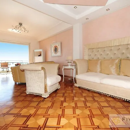 Le Majestic Promenade - Five Stars House