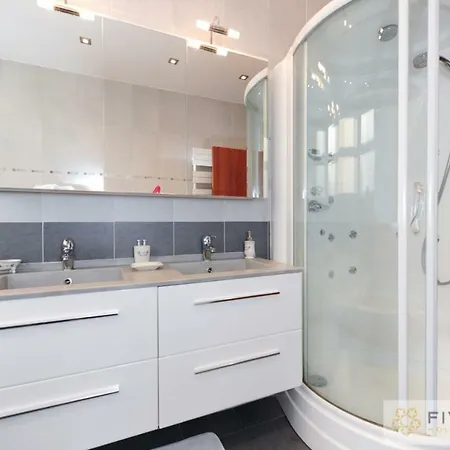 Le Majestic Promenade - Five Stars House Nizza